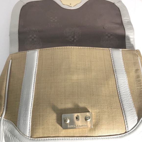 Bold Gold Medallion Vince Camuto cream pebble leather/rattan.Perfect for summer. - Picture 8 of 8